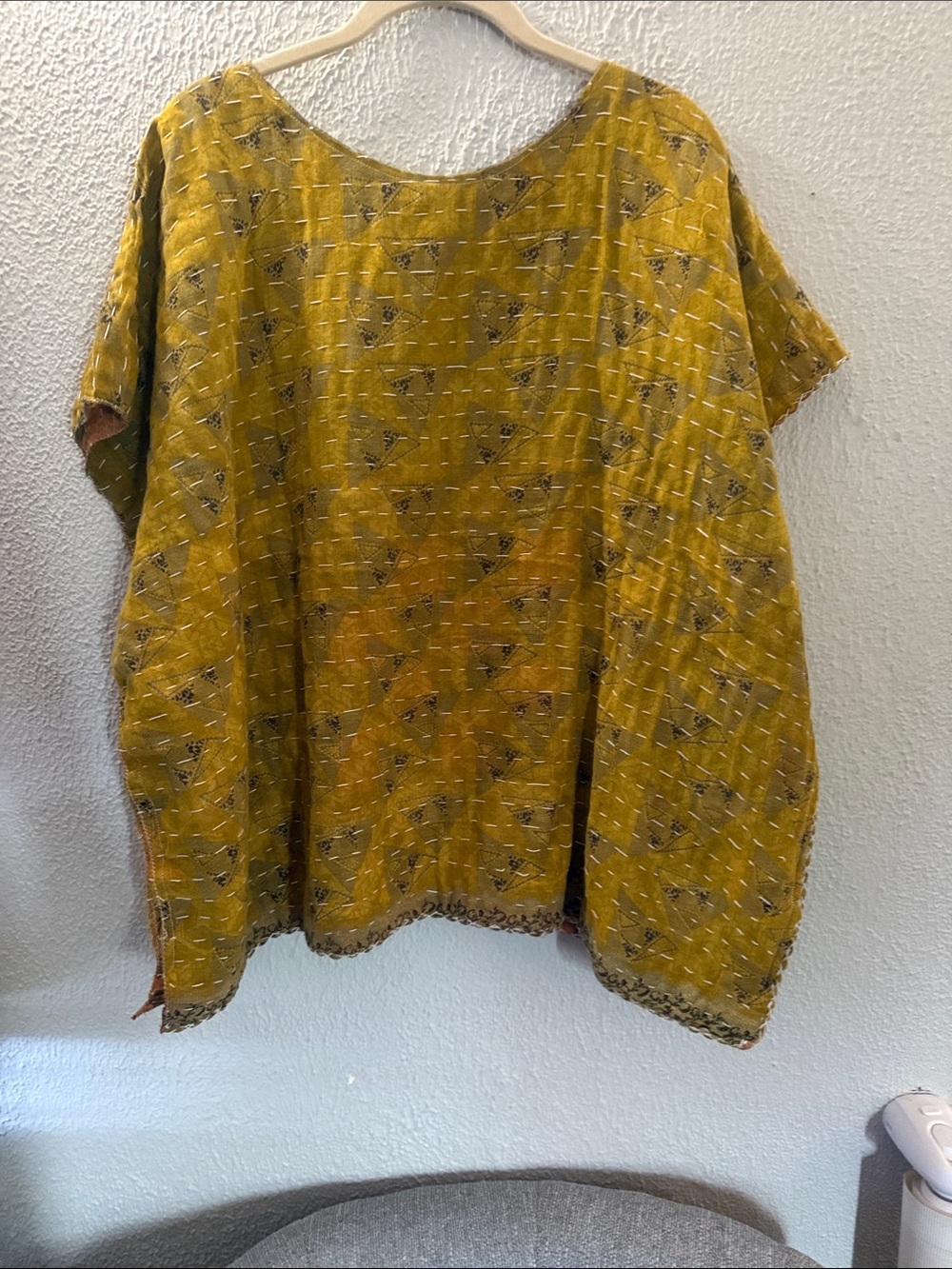 Upcycled kantha Boho Yellow and Brown Printed Women’s Tunic Top. Reversible - Picture 2 of 4